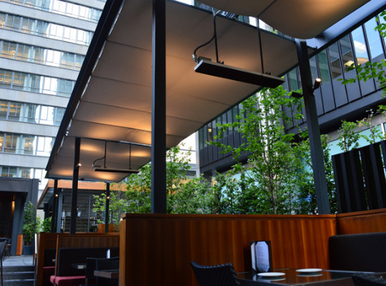 mái xếp quán cafe